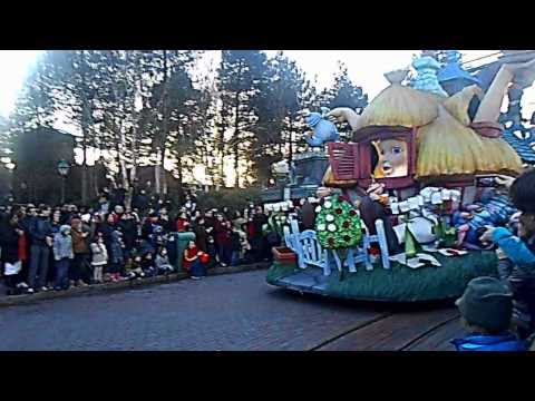 Disneyland Paris Disneys Magic on Parade Full Version 2013 with Lyrics
