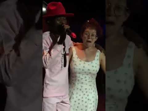 omwana wo muzungu #womuzungu#kafeero dash please subscribe to my Youtube Channel #Rotma band