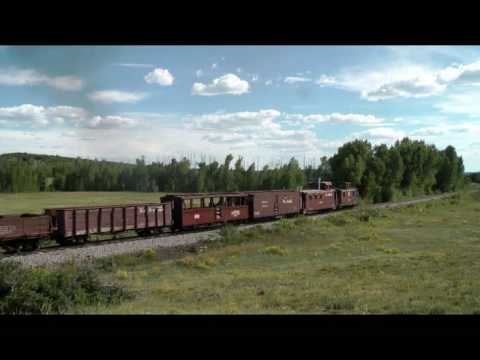 C&TSRR 483 (487) with a 16 car train