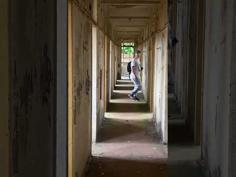 Just need the mystery machine @UrbanRockDove @TheUrbexTheory