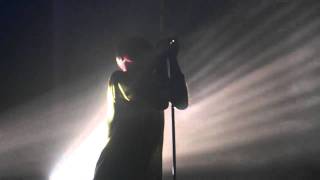 THE SISTERS OF MERCY - Summer - Live in Paris - 05/03/2011 (High quality)