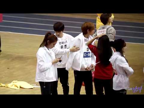 120108 mbc idol athletics championships - woohyun gives sunggyu his jacket