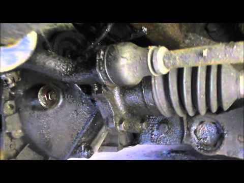 Checking & repairing a differential vent tube when troubleshooting a leak (Part 2 of 2) Tahoe