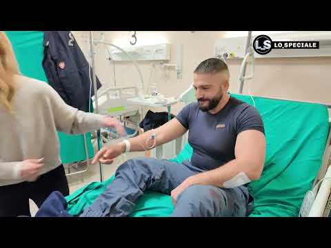 Poliziotti feriti negli scontri a Torino, la visita della premier Meloni