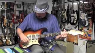 Video thumbnail for 1960s Egmond Airstream 3 Guitar Demo #2 by Coolpapabear