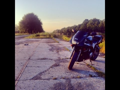 Yamaha FZR 400 RR 0-100 acceleration