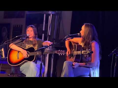 Girls Night In, Rachel Thibodeau and Rebecca Lynn Howard