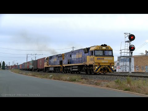 6MA5 Pacific National Container Freight Train (19/11/2021) - PoathTV Australian Railways