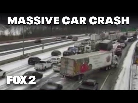 Nearly 60 cars involved in 25 separate crashes in Michigan