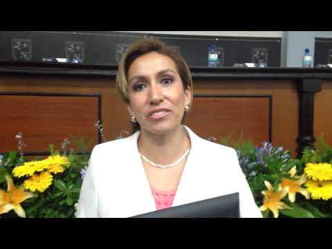 Mensaje de la Dra. Erika Bustos para la comunidad CIDETEQ, Premios Alejandrina 2015