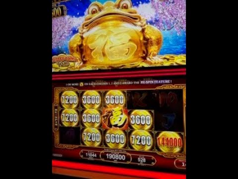 Stuffed Coins JACKPOT at $5 28 Bet - 3 Big Multipliers! #slots #konami