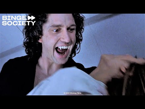 They're locked in a plane with Dracula | Dracula 2000