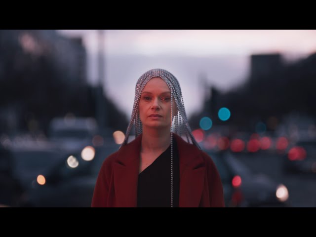 Nicola Rost aus Deutschland mit 'Ministerium Für Einsamkeit' (jetzt ansehen!) | Schlager Alternativ!