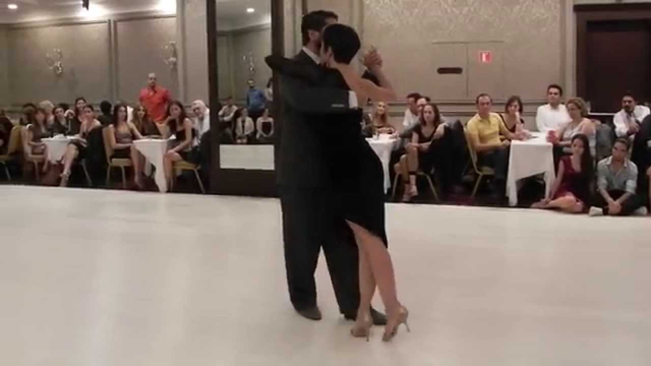 Andres Laza Moreno y Luciana Arregui - Pero Te Sigo Queriendo by D'Arienzo y Laborde - Exhibition 1