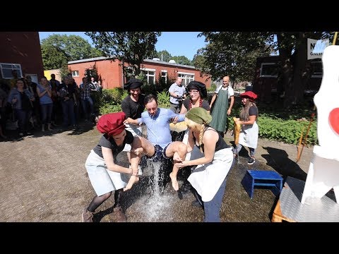 Nasses Spektakel an der Ehnernstraße