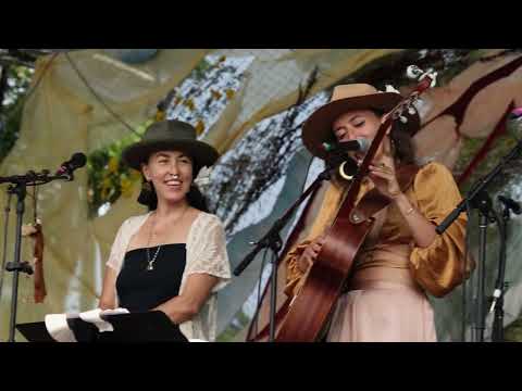 'Name of the Wind' By Starling Arrow & Ayla Nereo - Live at CATALYST 2023