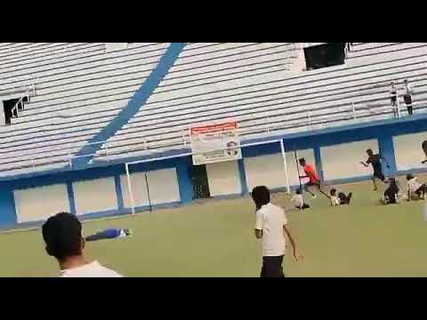 200 meter race in school game first position