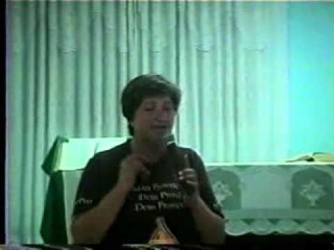 SANTA MISSA CELEBRADA POR PADRE NELSON  NO GRUPO DIA  11/02/11  PARTE 4/4