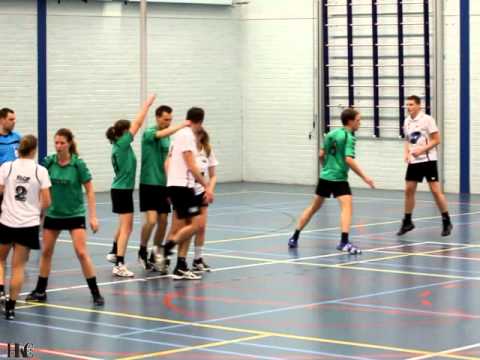 Fragment 7 competitiewedstrijd HKC(U) - HKC [4 februari 2012]