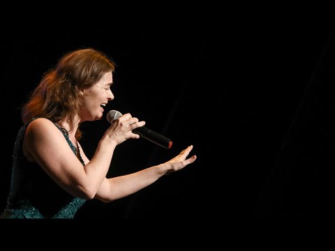 A change is gonna come - live by Kasia Miernik