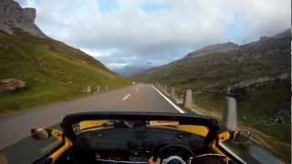 preview picture of video 'Lotus Elise driving in the evening through the Swiss Alps HDGoPro'