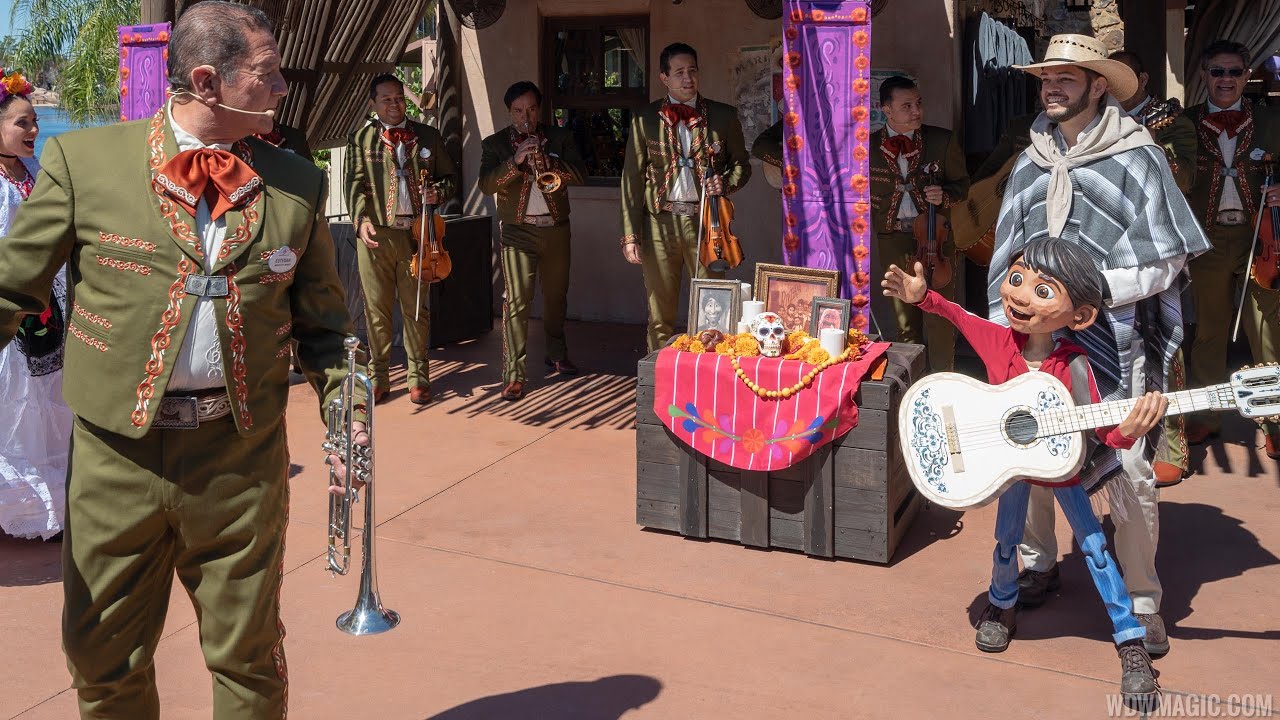 Mariachi Cobre Present the Story of 'Coco'