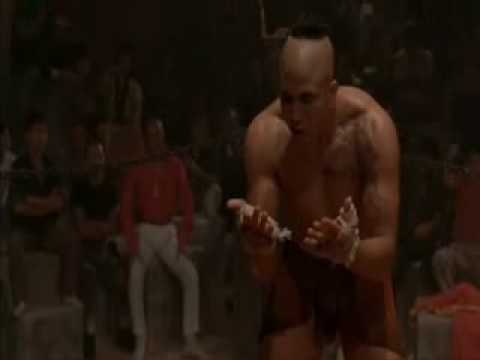 Kickboxer Jean Claude Van Damme vs Tong Po