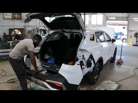 DIY 2023 Kia sportage how to take the back bumper and taillight off