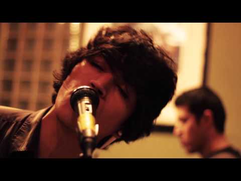 Lint Vaccine - Tippy Toe (Official Music Video)