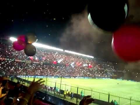 "Colón vs Zamora Copa Sudamericana (recibimiento)" Barra: Los de Siempre • Club: Colón