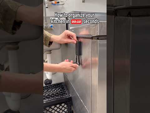 Video: Gator Magnetics Restaurant Kitchen Hooks for Pans, Buckets and Bottles video thumbnail