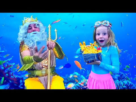 Nastya and dad found a treasure on the beach