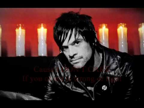 Queens Of The Stone Age - I Never came ( with Lyrics )