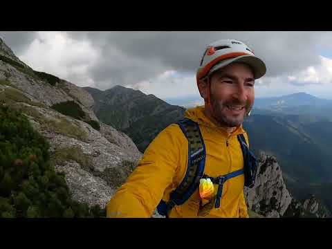 Tura florilor. Creasta Coștila - Gălbenele la început de august