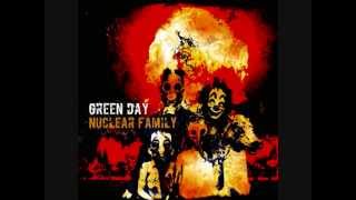 Green Day - Nuclear Family (Lyrics)