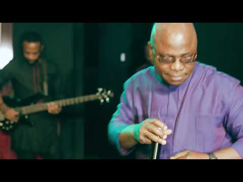 Dr Felix Ndukwe - EJIRI MARA  ONYE [Live Performance]