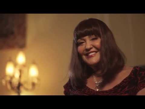 Duvalay Hilary Devey collection HD