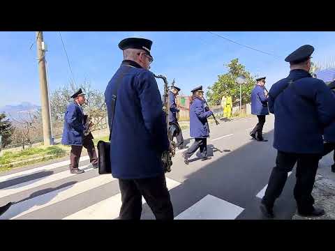 "Noi vogliam Dio" marcia religiosa eseguita dal Complesso Bandistico Città di Montemurro(Pz)