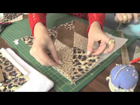 Camila Martins Cobre Pés Mulher com  11 07 2013   Megaartesanal