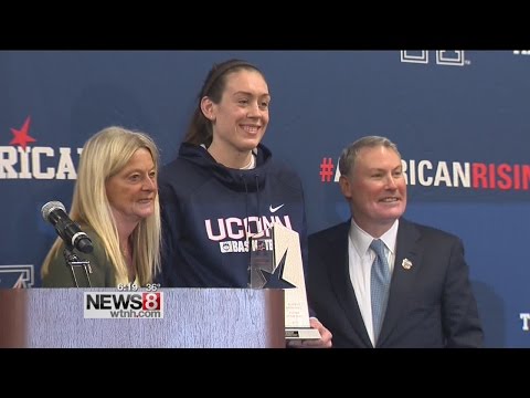 UConn's Stewart, Auriemma win AAC Player, Coach of the Year awards