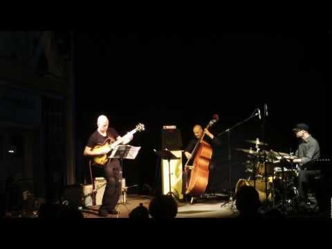 Bartłomiej Brat Oles | Maciej Grzywacz | Marcin Oleś  MONK - In walked Bud by Thelonious Monk
