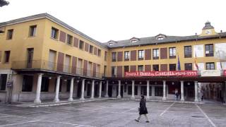 preview picture of video 'Plaza mayor de Tordesillas (Valladolid)'