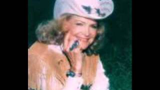 Liz Anderson - Old Flames Can't Hold A Candle To You