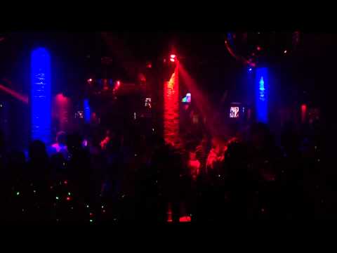 MJ vs Afrojack - Bad