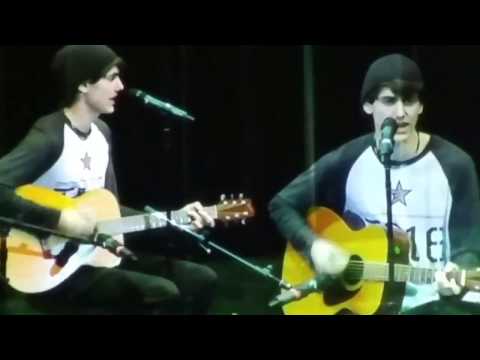 2017 Talent Show Performance: "Now my feet won't touch the ground" - Coldplay