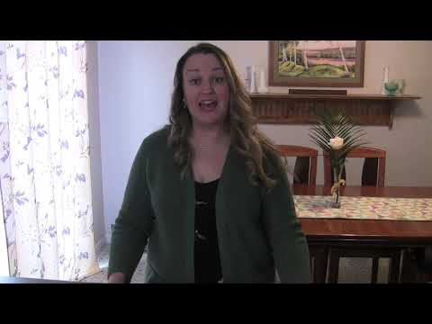 Easy Quilted Table Runner from a Charm Pack (Quarter-Square Triangles)