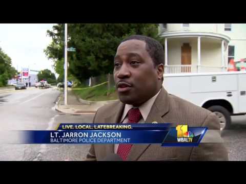 Crash snarls shooting suspect's getaway, police say