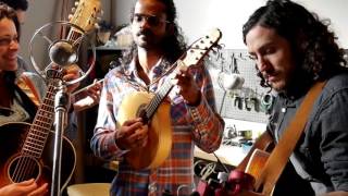 Caitlin Canty &amp; Darlingside - Wildflowers (live at Ear Trumpet Labs)