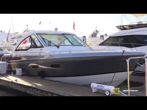 2021 Formula 380 SSC Motor Boat Walkaround Tour - 2020 Fort Lauderdale Boat Show