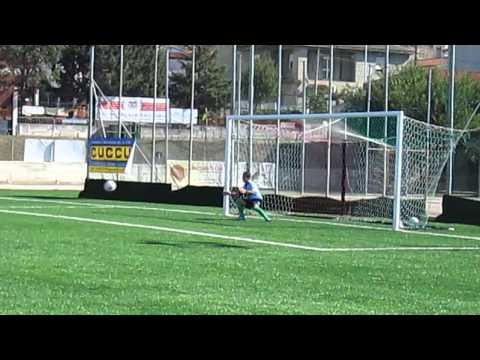 03nov13 MONASTIR KOSMOTO-POL. ISILI  2-0 - Rigore sbagliato da Riccardo Casadio